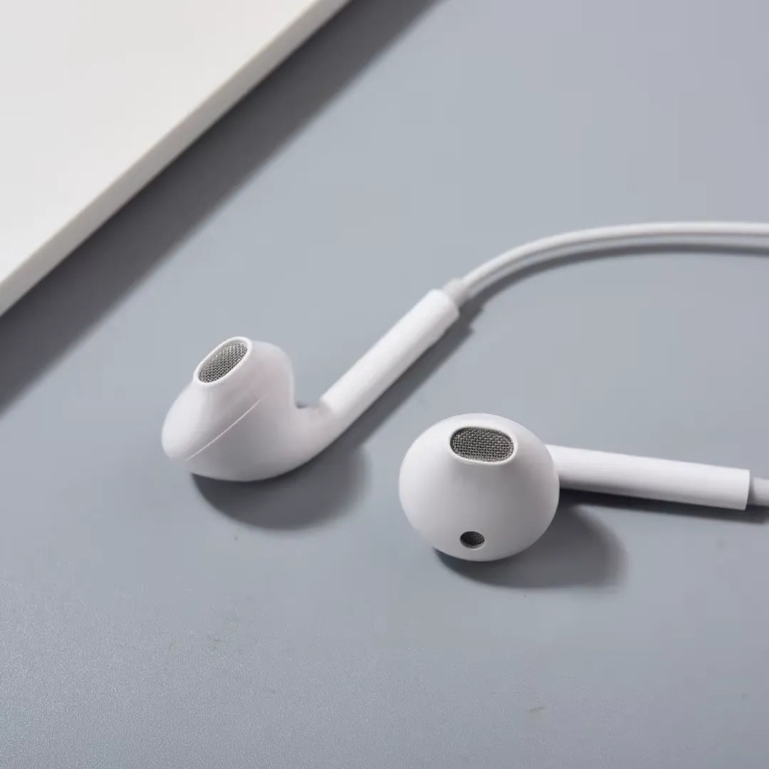 AUDÍFONOS ALÁMBRICOS IN-EAR CON CONECTOR JACK 3.5MM